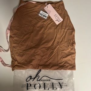 OH POLLY BODY TALK
BODYCON MINI SKIRT IN MOCHA SIZE 4